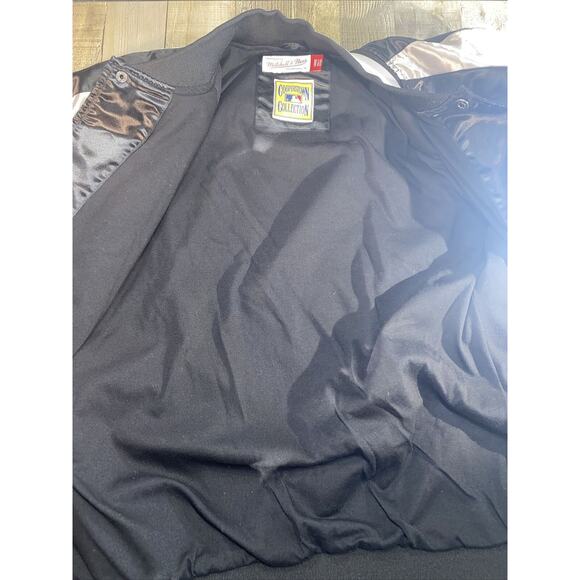 Mitchell and Ness Copperstown collection Satin Chicgo white sox jacket large - Picture 8 of 9